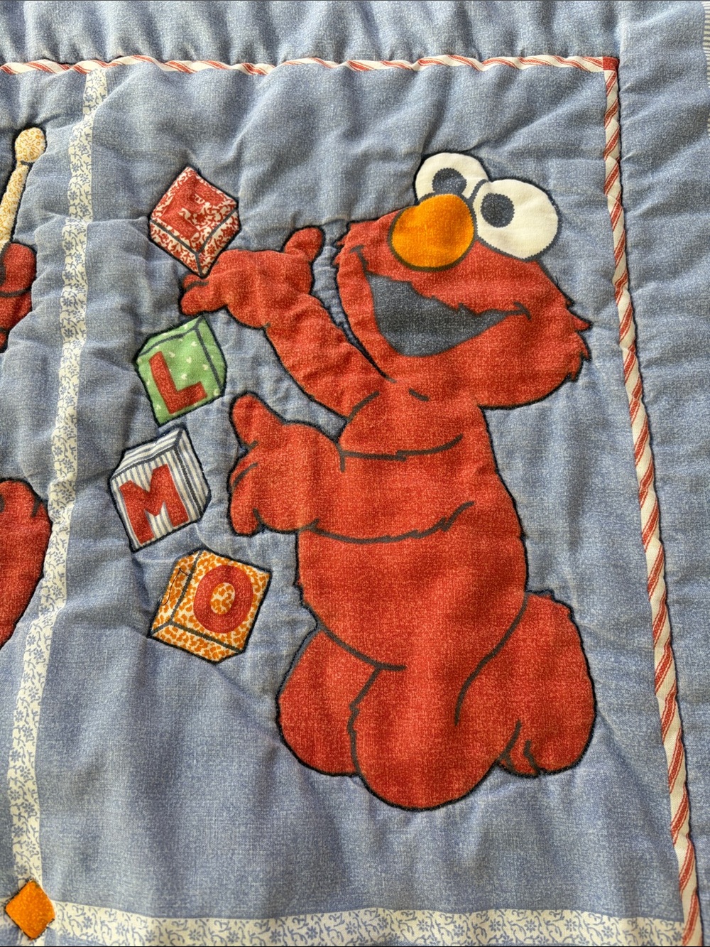 Vintage 90s Sesame Street Elmo Plush Rocking Horse Drum Toy Nursery Crib Blanket - Picture 8 of 10